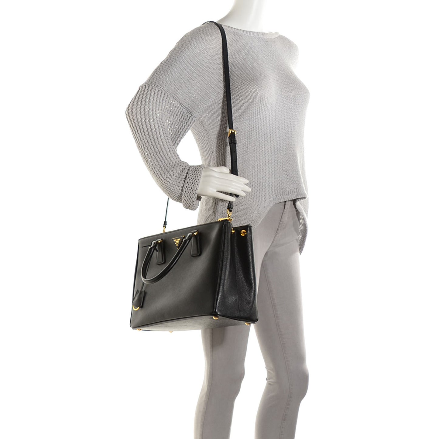Saffiano Lux Medium Double Zip Tote Nero Black