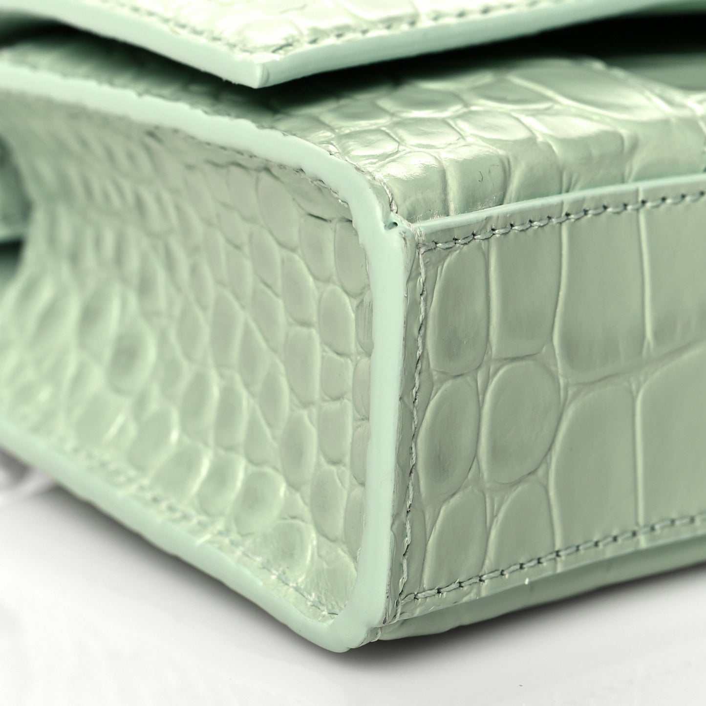 Shiny Calfskin Crocodile Embossed Hourglass Chain Bag Light Green