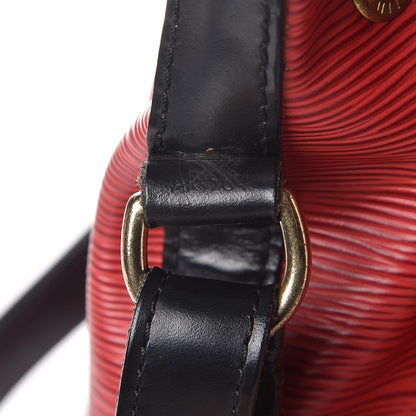 Louis Vuitton Epi Petit Bi-Color Noe Castillan Red Black 7 of 15