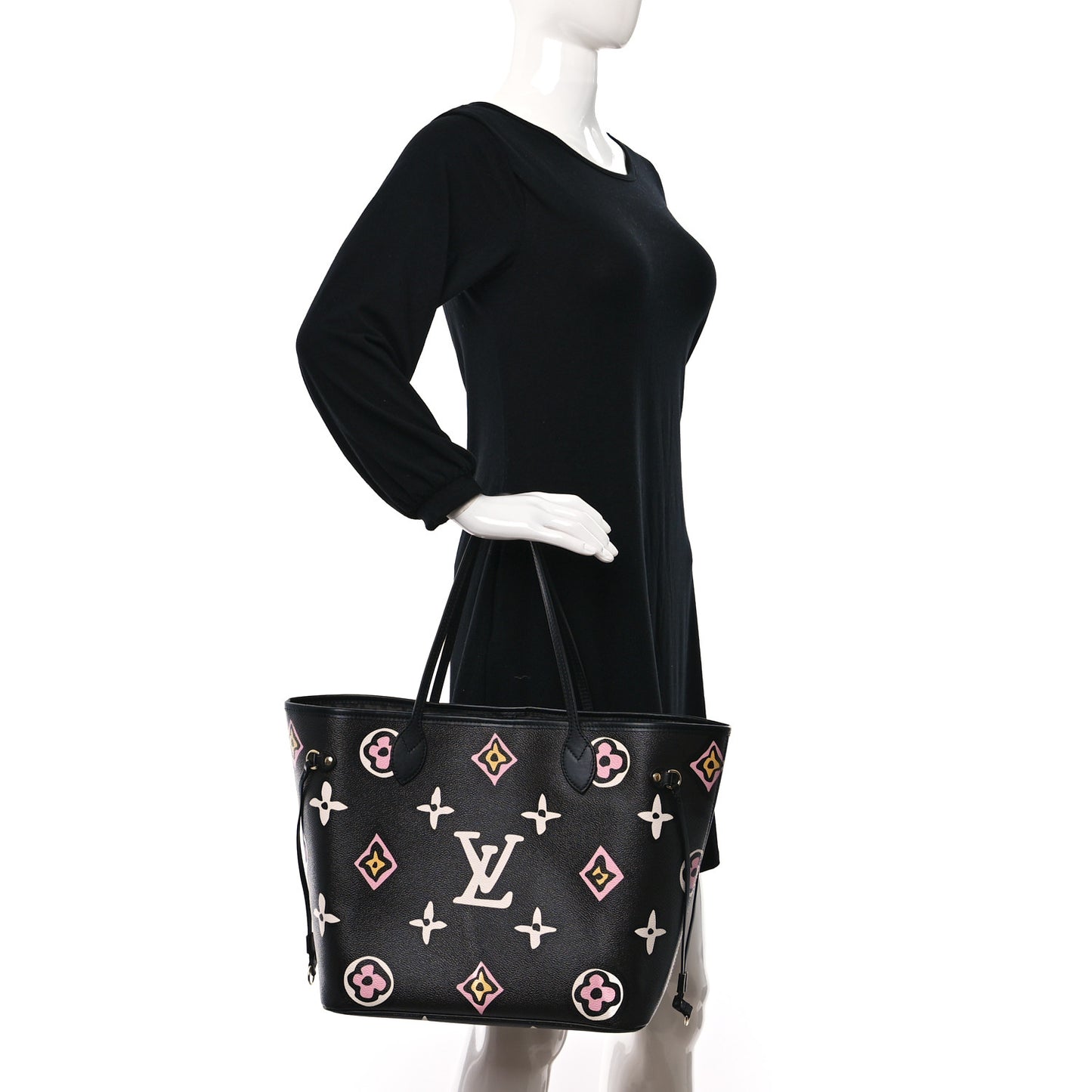Monogram Giant Wild At Heart Neverfull MM Black