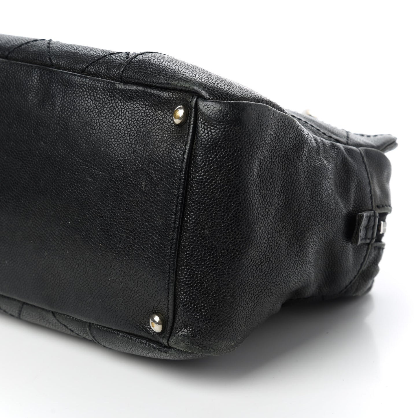 Distressed Caviar Outdoor Ligne Tote Black