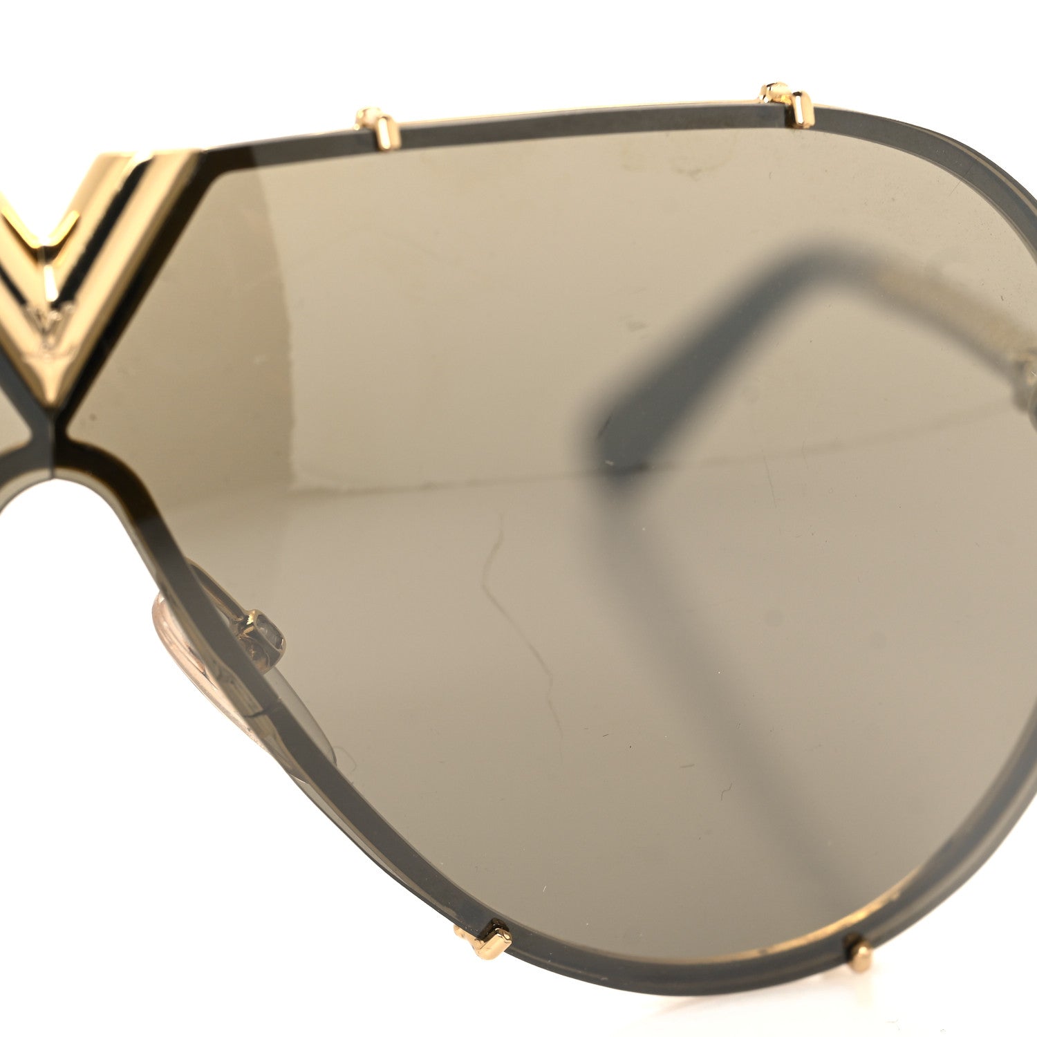 Louis Vuitton LV Drive Sunglasses Z0896E Gold 7 of 7