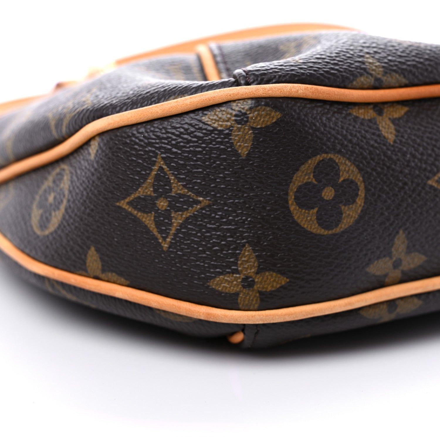 Louis Vuitton Monogram Thames PM 8 of 15