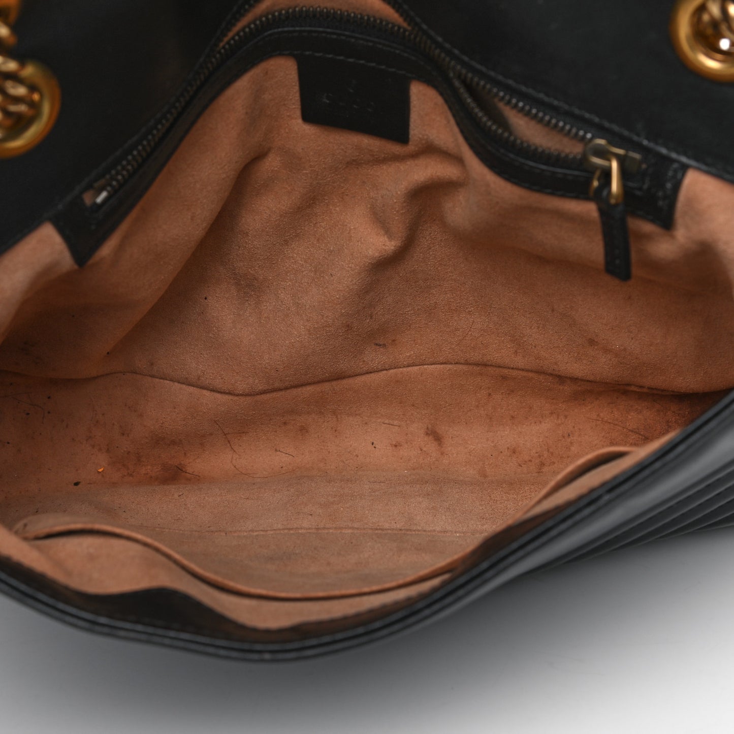 Calfskin Matelasse Medium GG Marmont Shoulder Bag Black