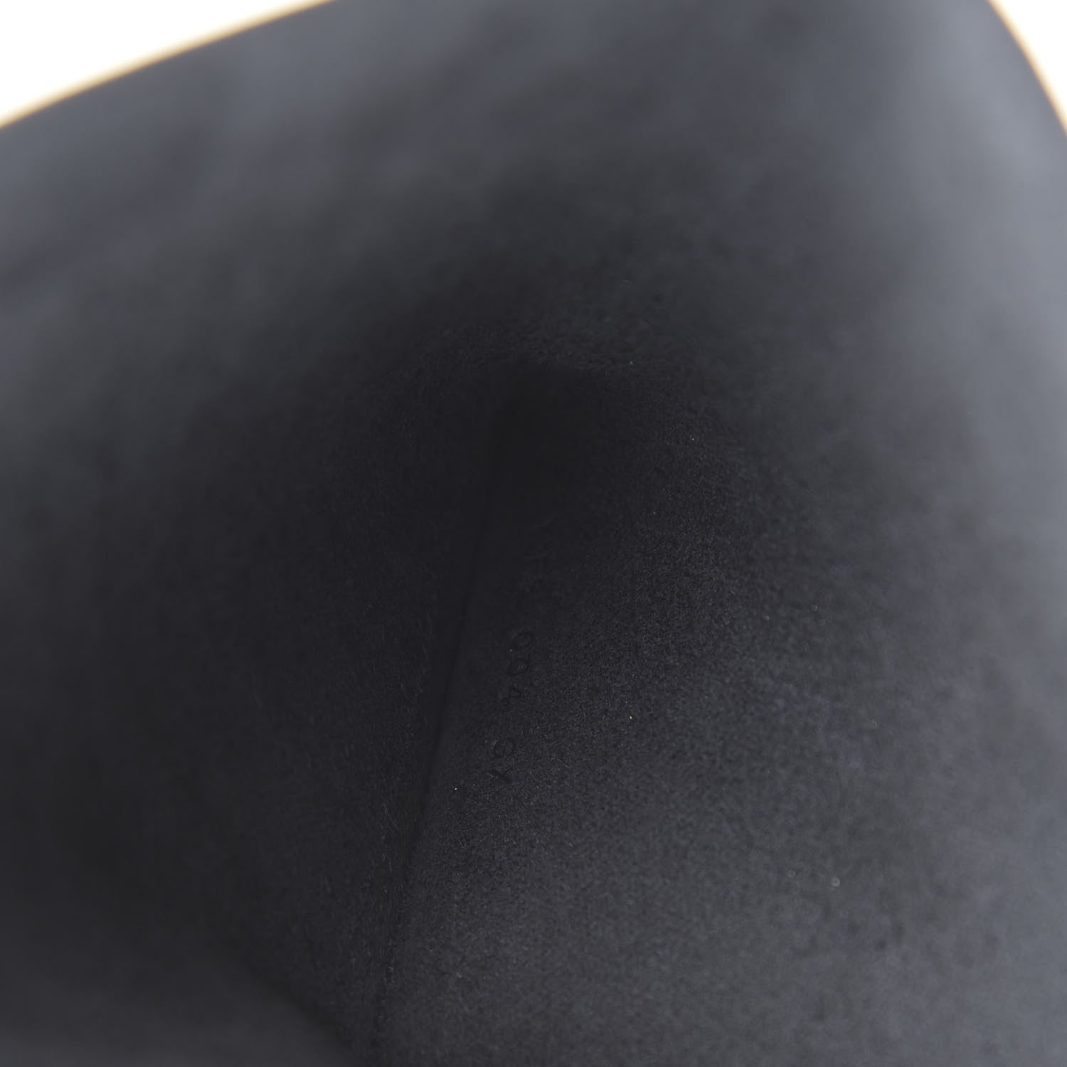 Hermes Epsom Tarmac Dot PM Passport Holder Black Gold 7 of 8