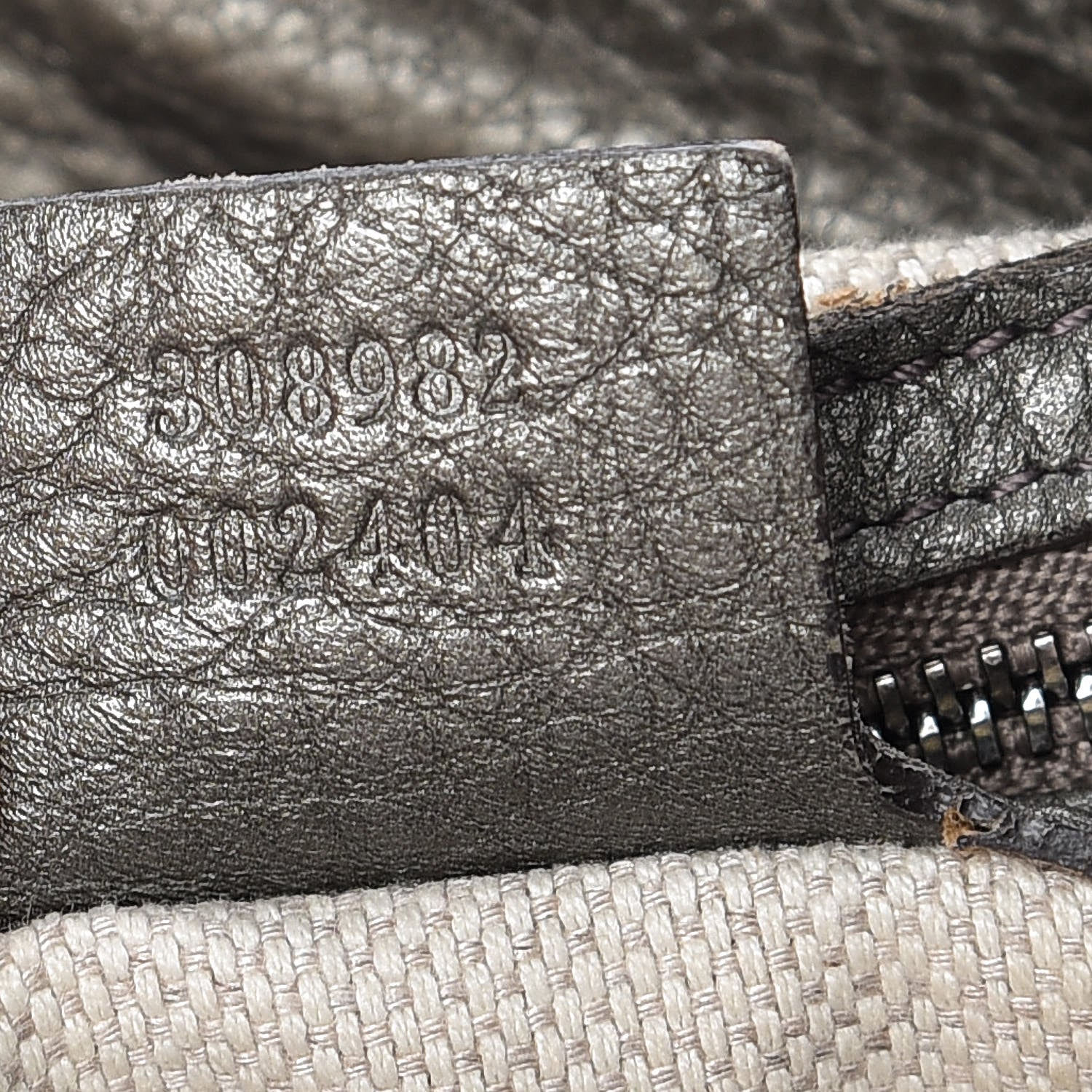 Gucci Metallic Pebbled Calfskin Medium Soho Chain Shoulder Bag Sasso 8 of 22