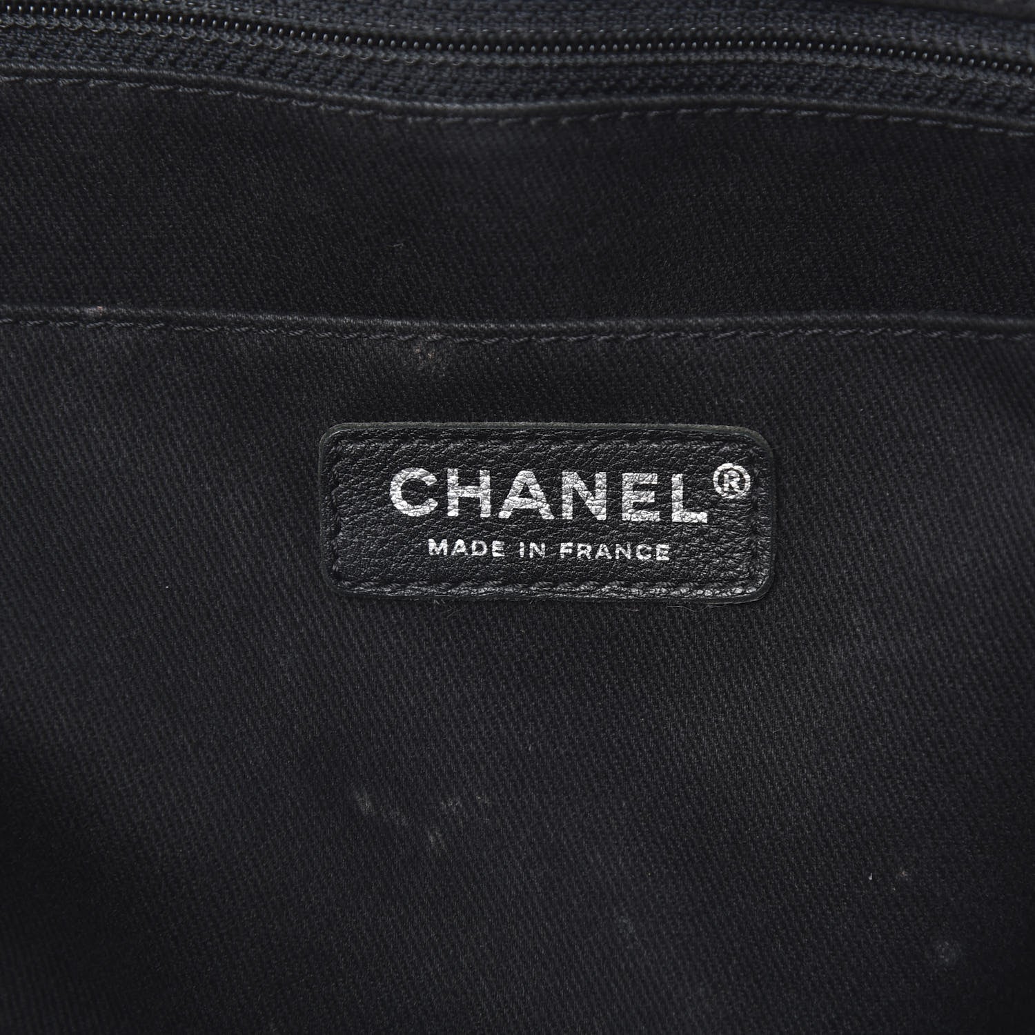 Chanel Grained Vegetal Calfskin Urban Shopping Tote Black 6 of 16