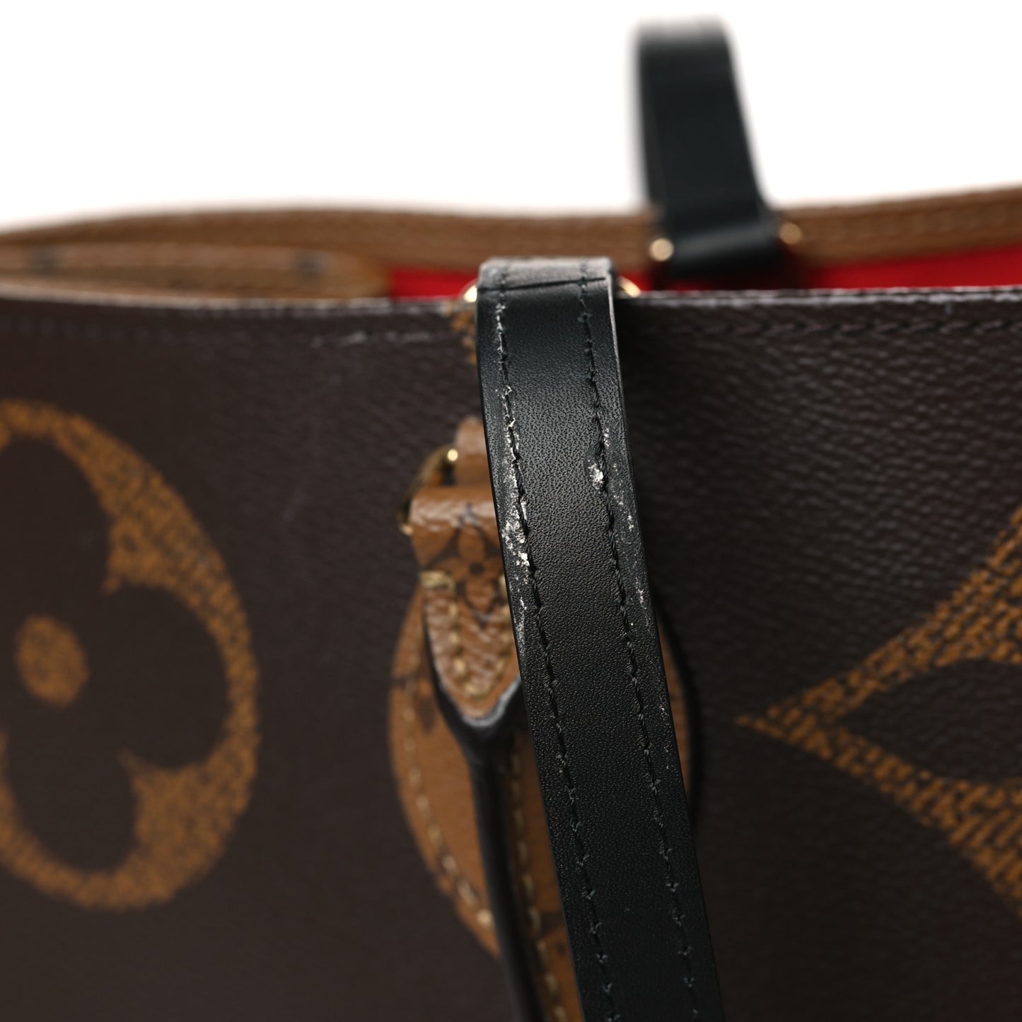 Reverse Monogram Giant Onthego GM