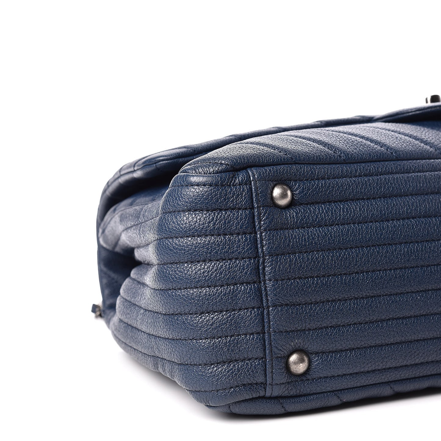 Calfskin Chevron Quilted XXL Travel Flap Bag Blue