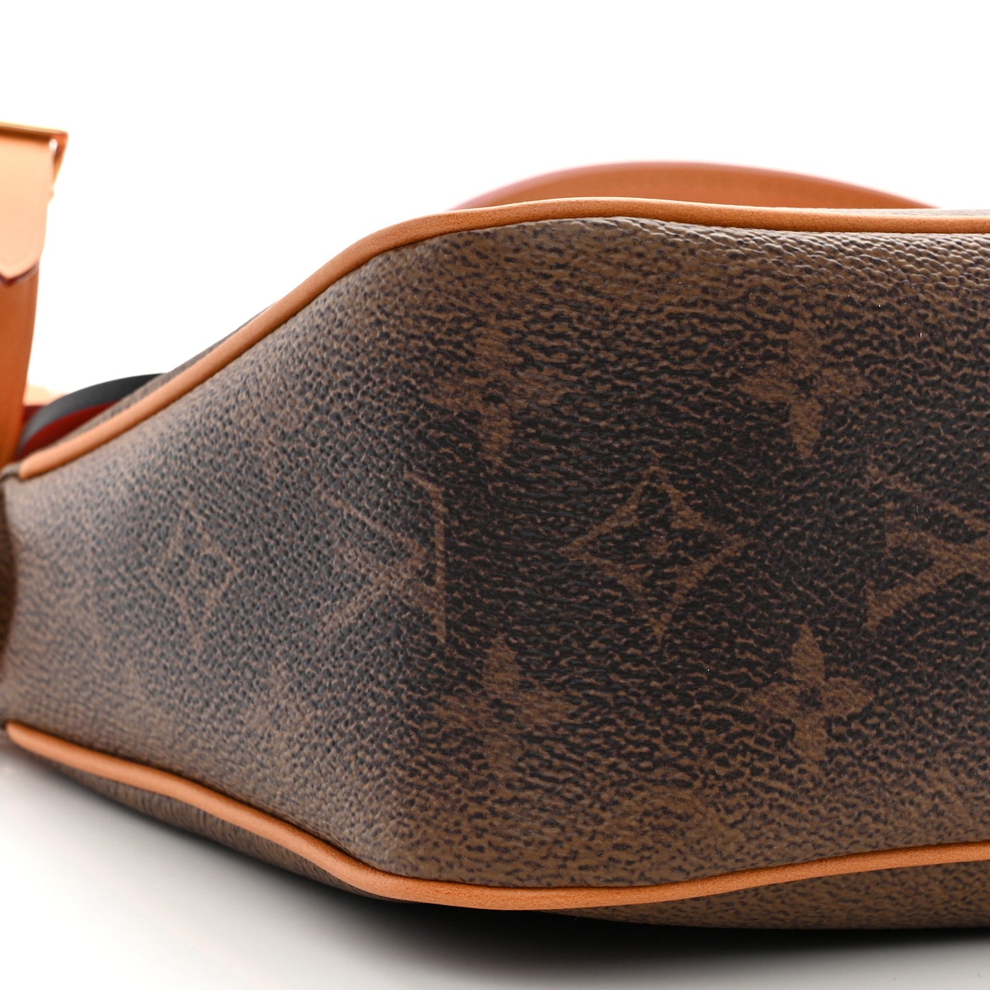 Monogram Dust Pochette Accessoire XL