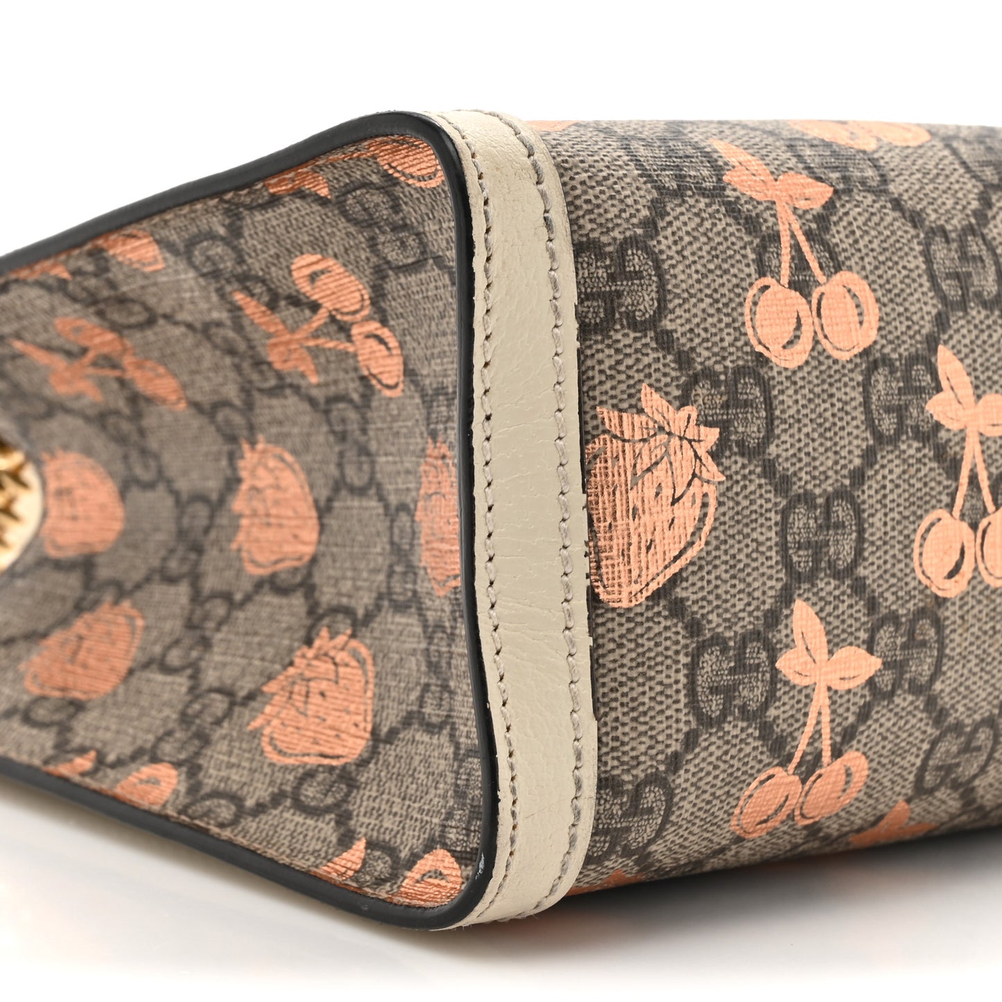 GG Supreme Monogram Berry Textured Dollar Calfskin Small Padlock Tote Beige Ebony Light Copper Mystic White