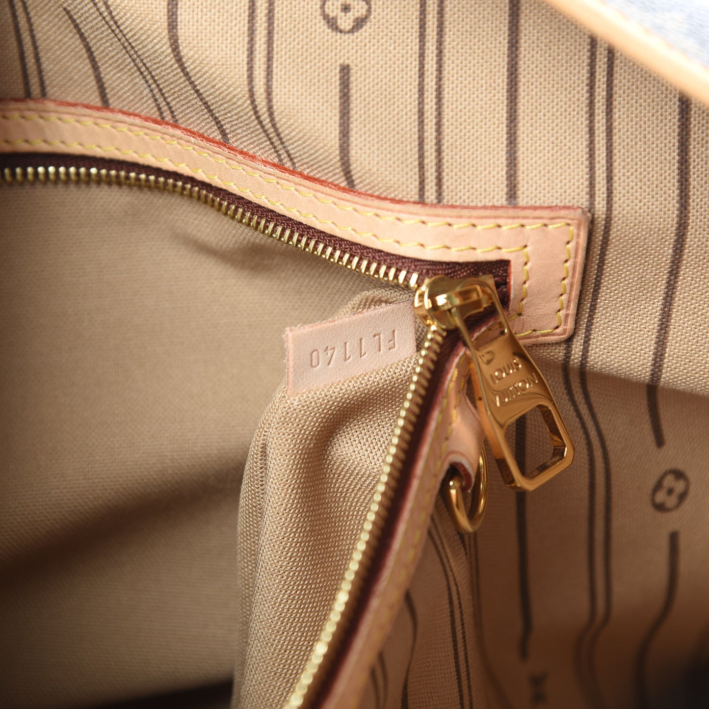 Monogram Delightful MM