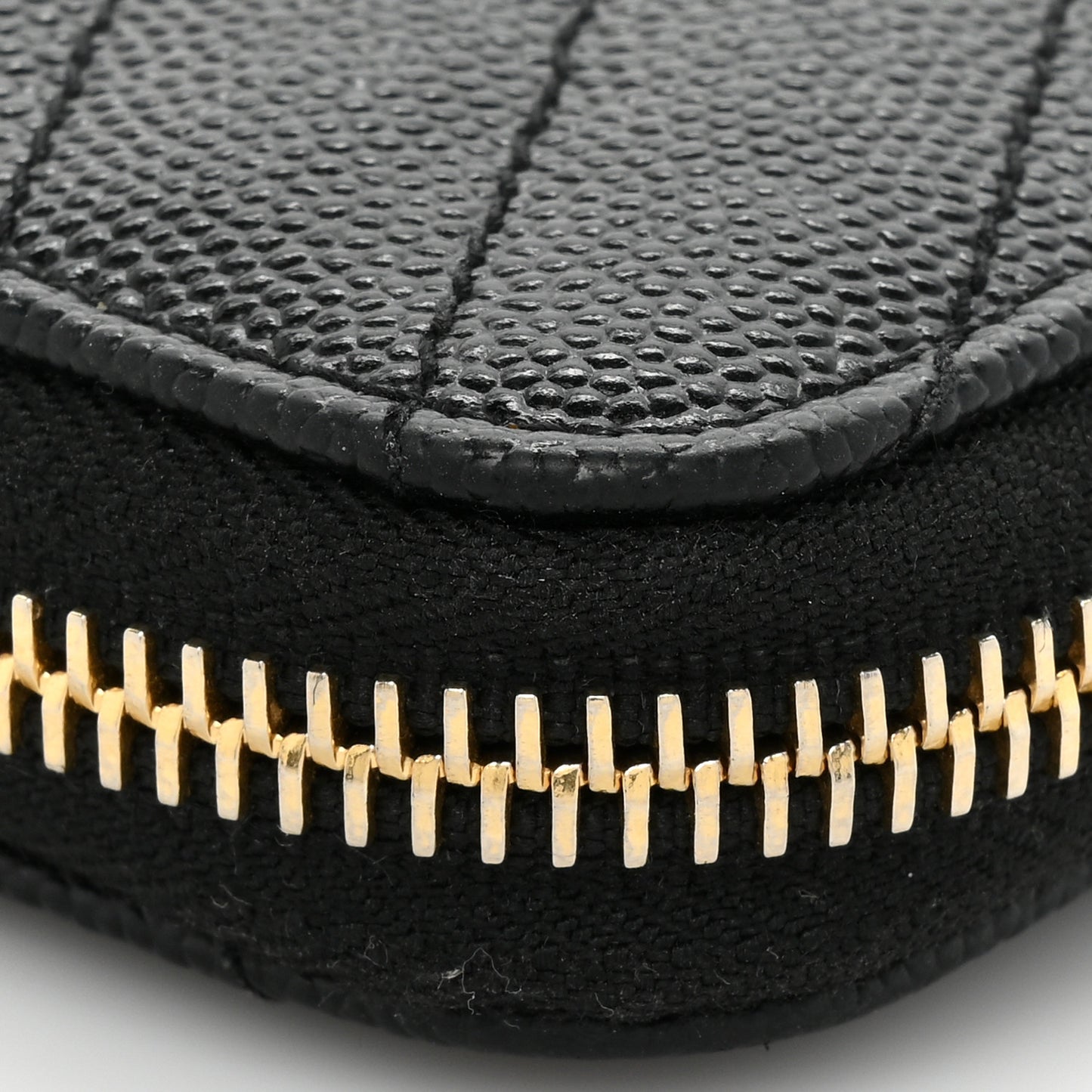 Grain De Poudre Matelasse Chevron Monogram Zip Around Wallet Black