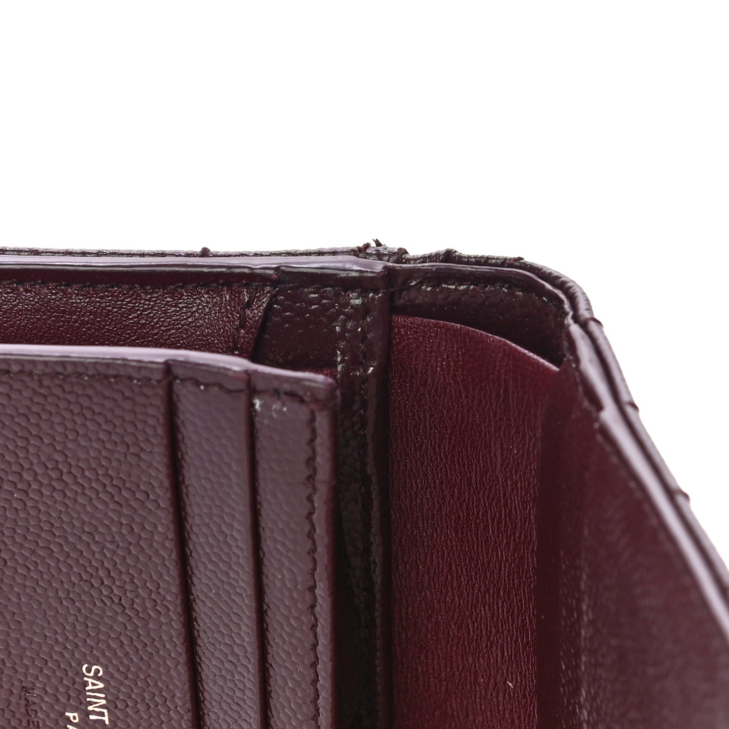 Grain De Poudre Matelasse Chevron Cassandre Card Case Bordeaux
