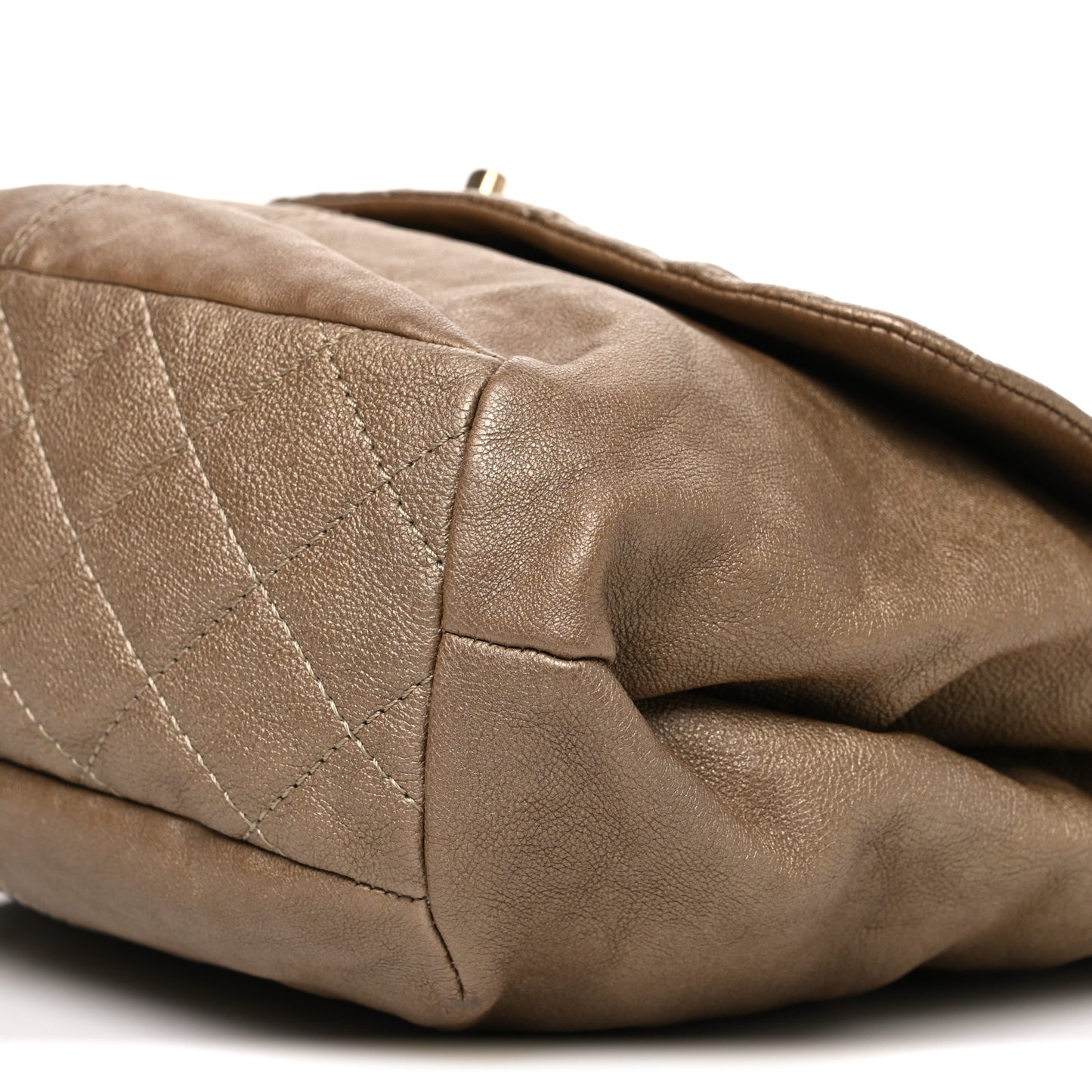 Metallic Calfskin Quilted Trianon Small Messenger Flap Gold