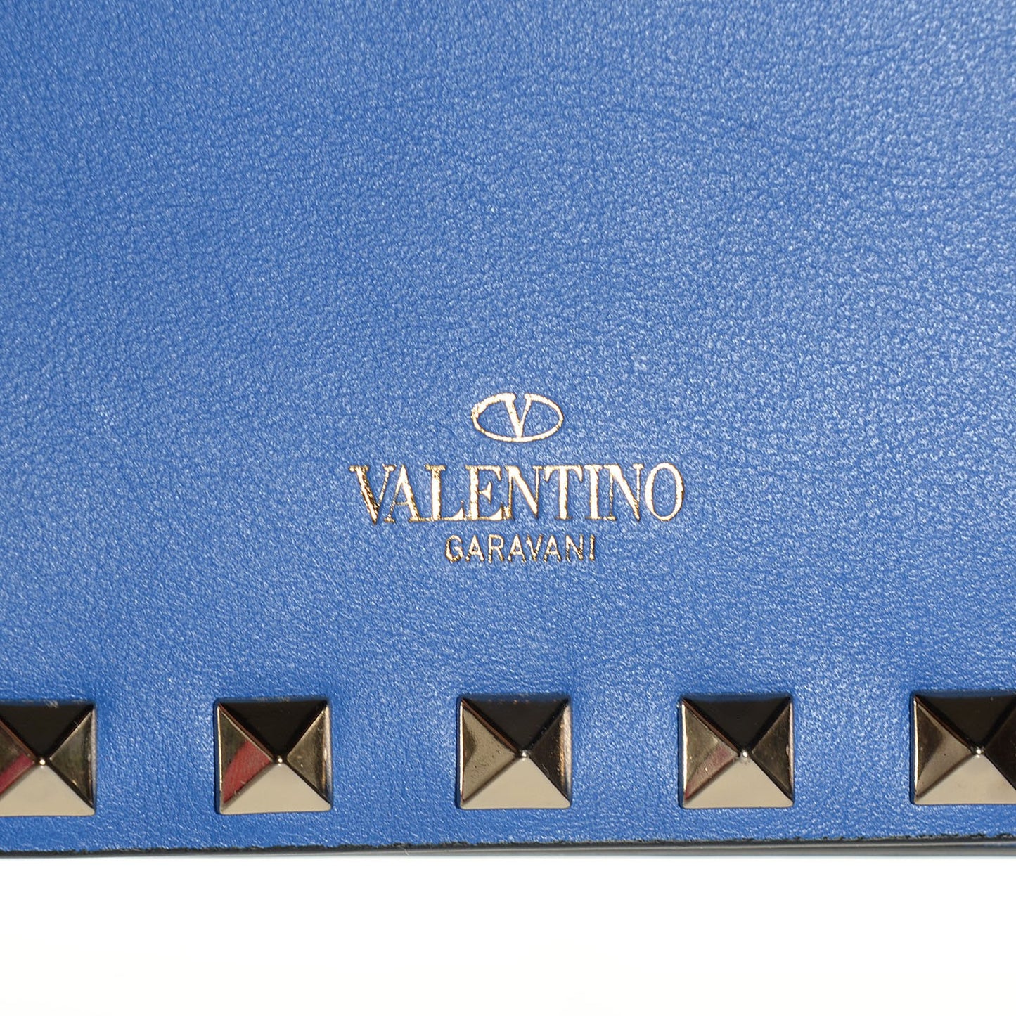 Vitello Rockstud Chain Flap Crossbody Bag Light Sapphire