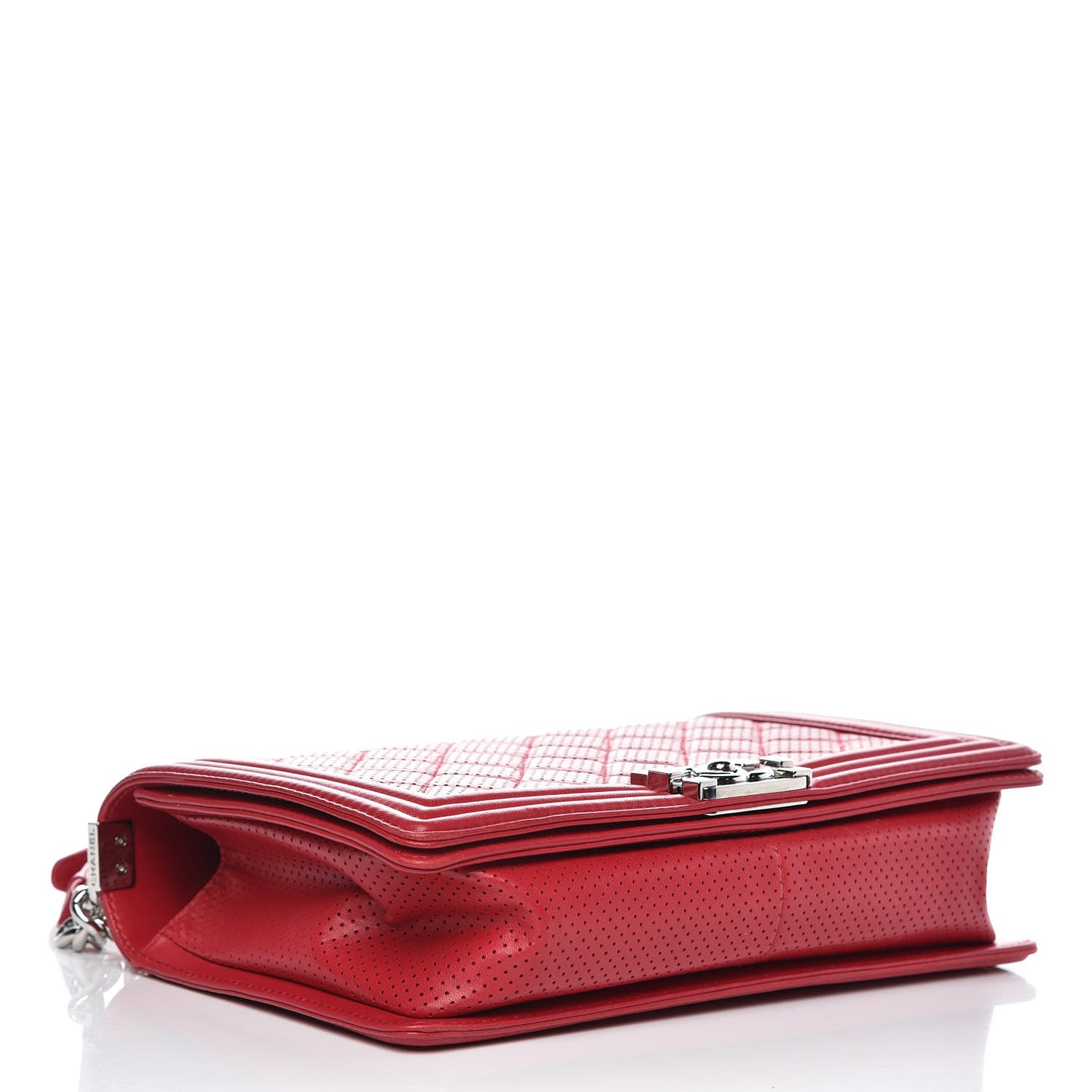 Lambskin Perforated New Medium Boy Flap Red