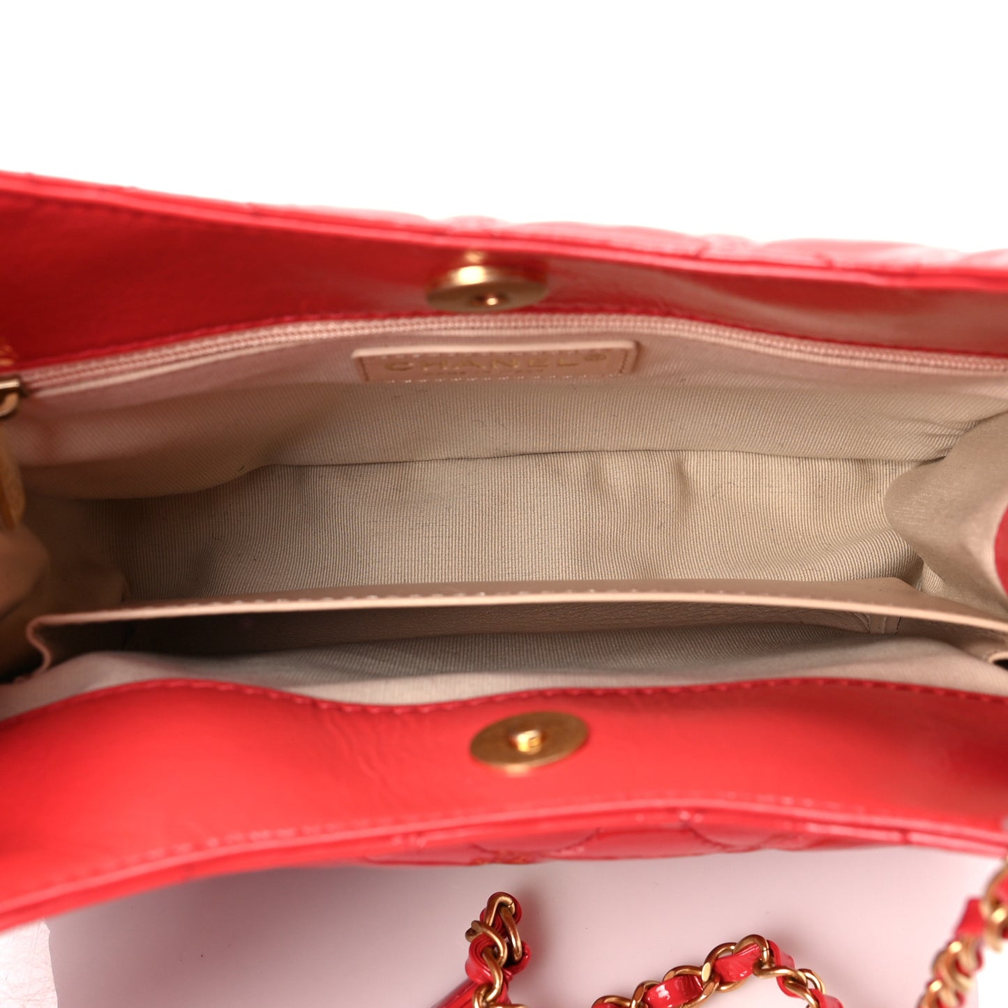 Shiny Crumpled Calfskin Quilted Wavy CC Hobo Red