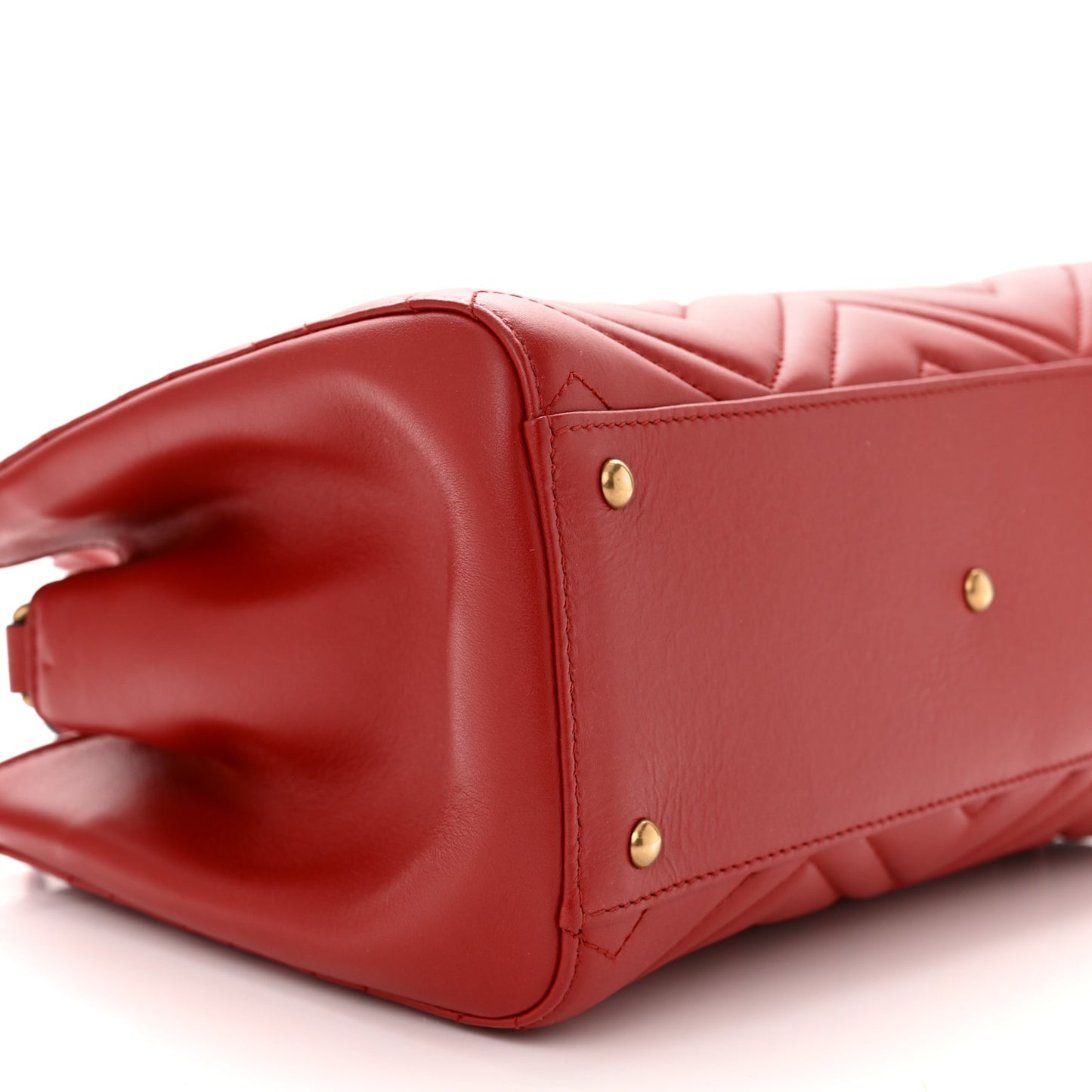 Calfskin Matelasse Small GG Marmont Tote Hibiscus Red