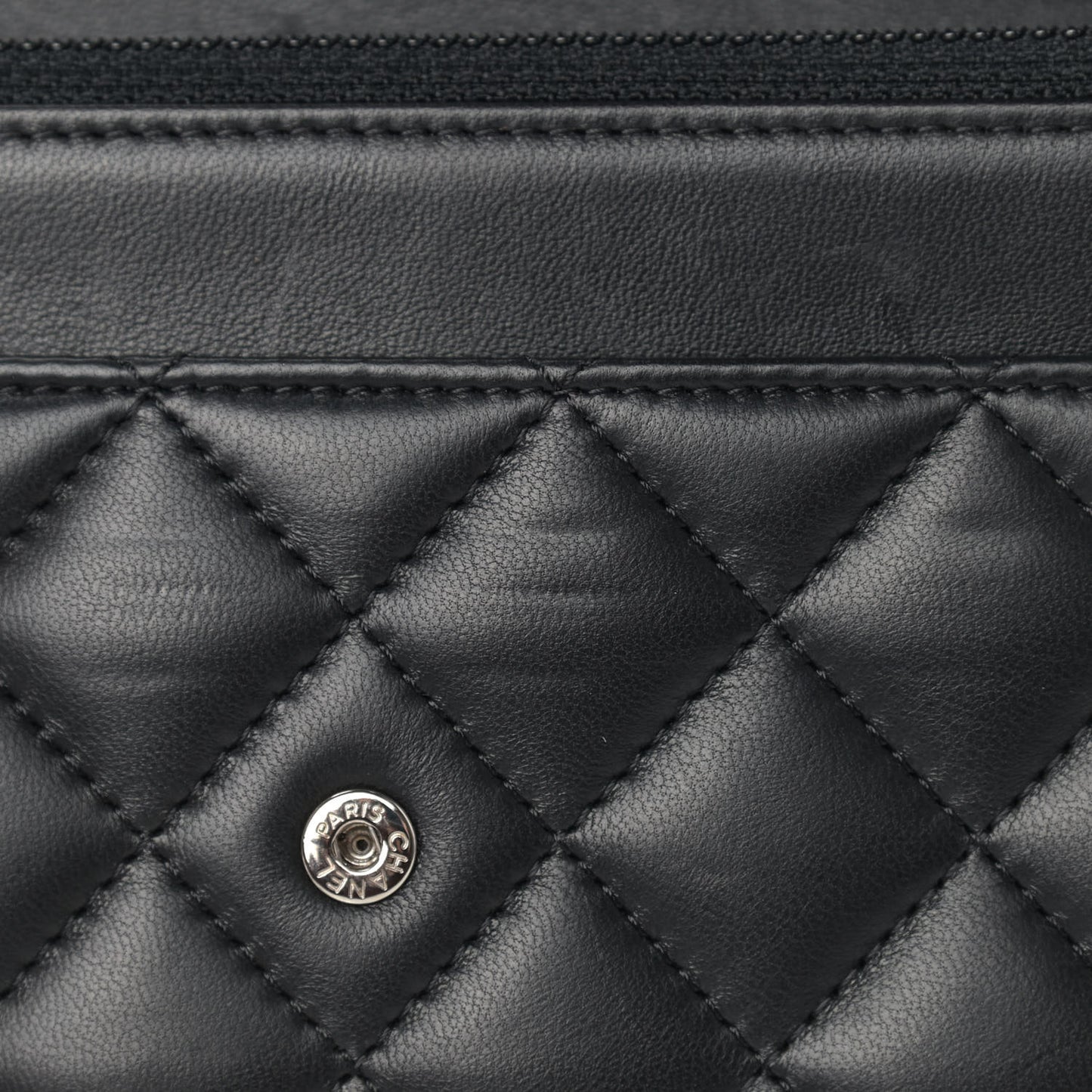 Lambskin Quilted Wallet On Chain WOC Black