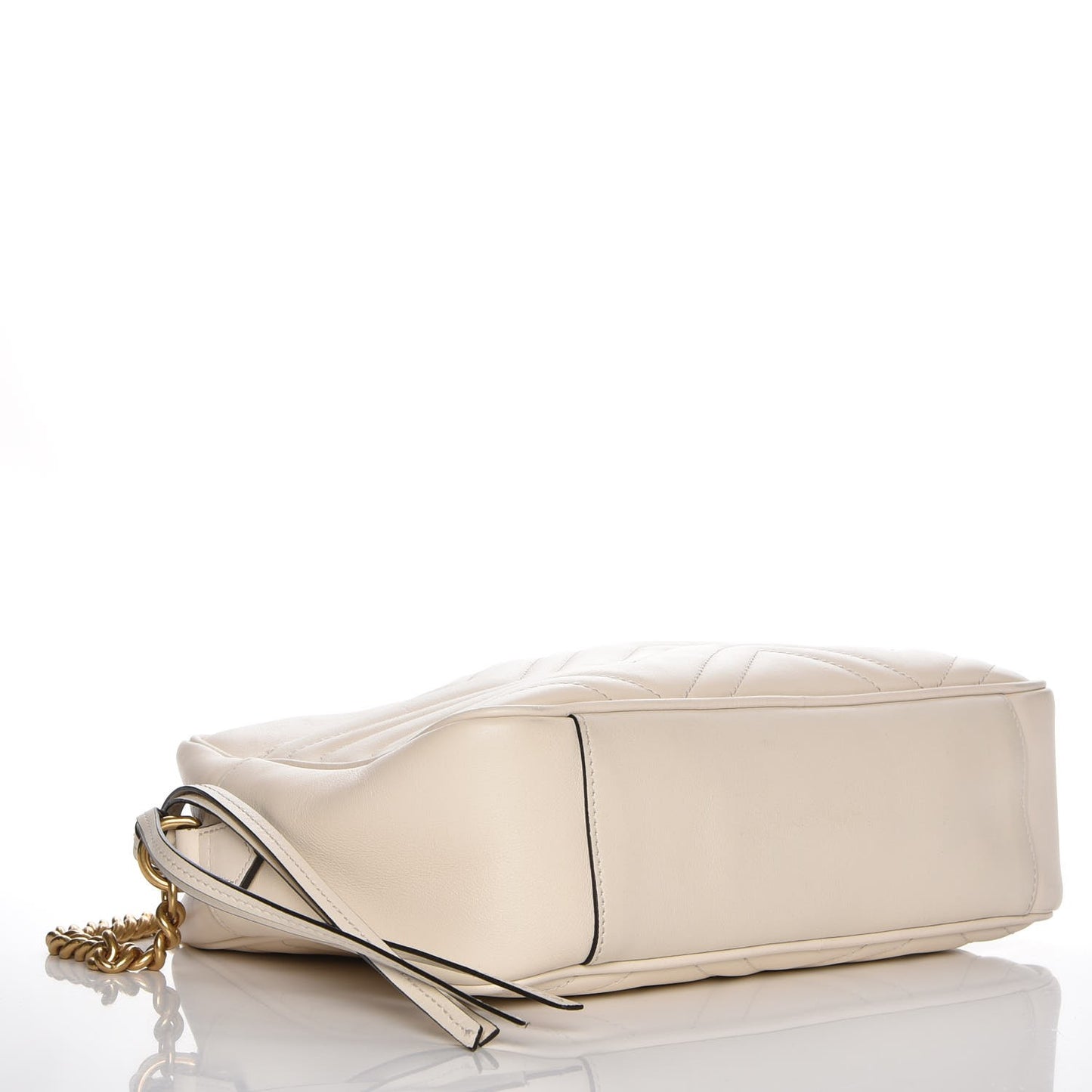 Calfskin Matelasse Medium GG Marmont Chain Shoulder Bag Mystic White