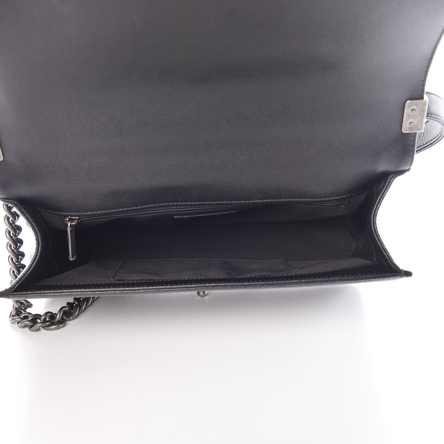 Caviar Chevron Quilted New Medium Boy Flap Black