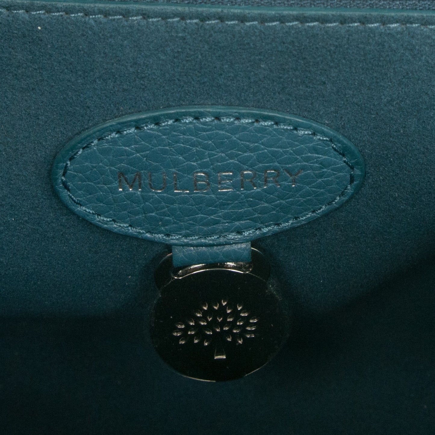 Classic Grain Medium Lily Flap Steel Blue