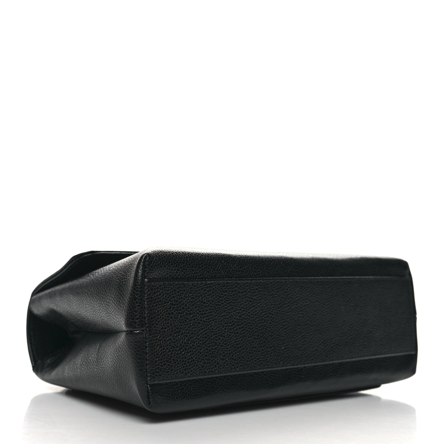 Caviar Medium Kelly Flap Black