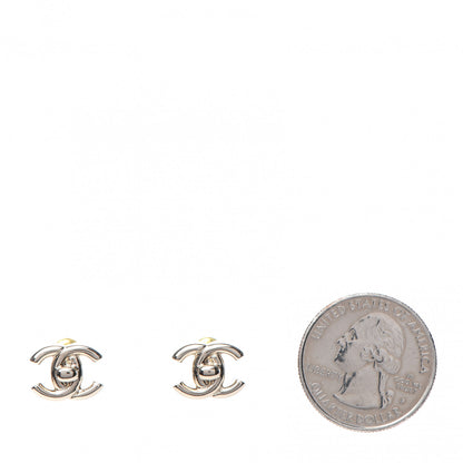 Chanel Metal CC Turnlock Earrings Gold 2 of 5