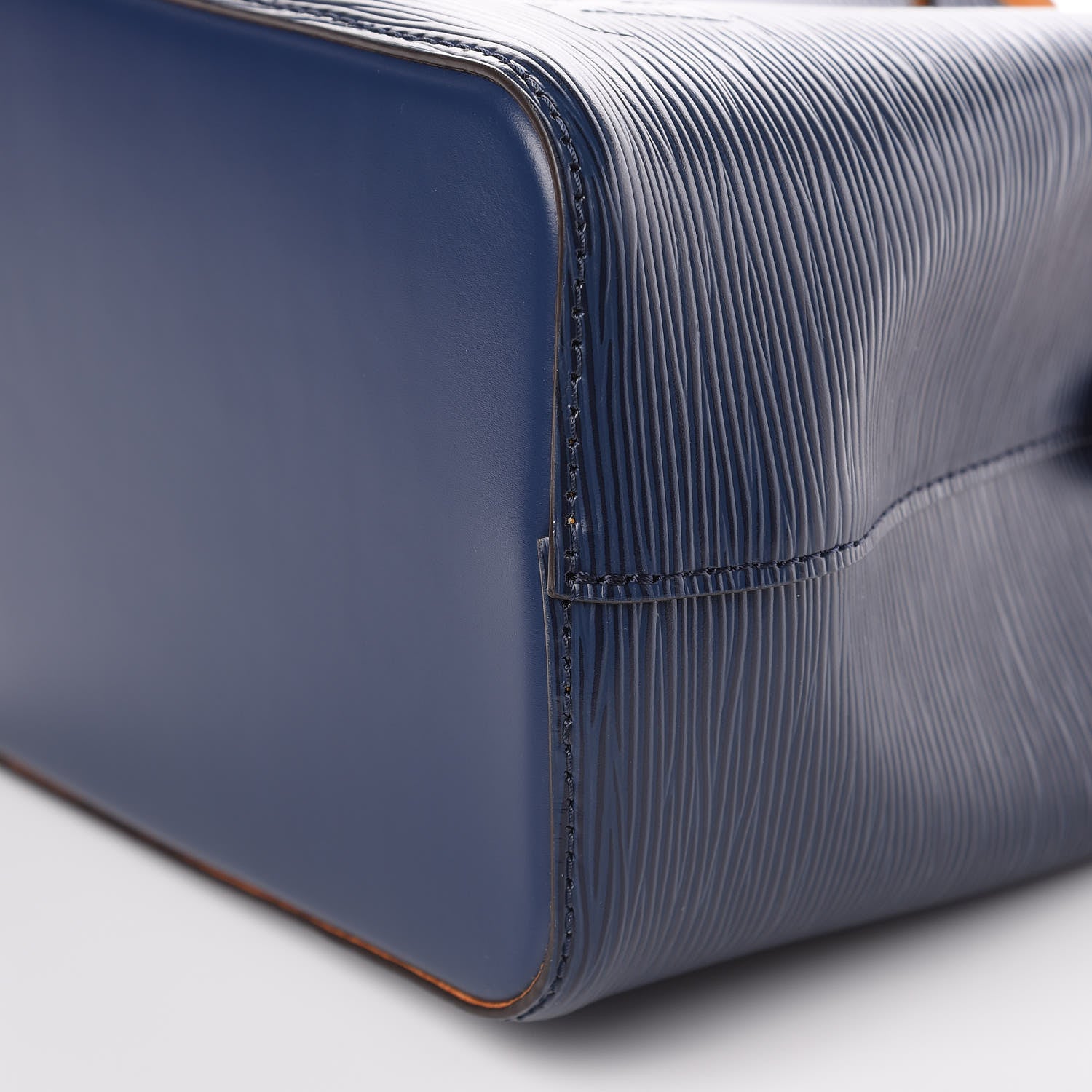 Louis Vuitton Epi Neonoe BB Indigo Safran 7 of 8