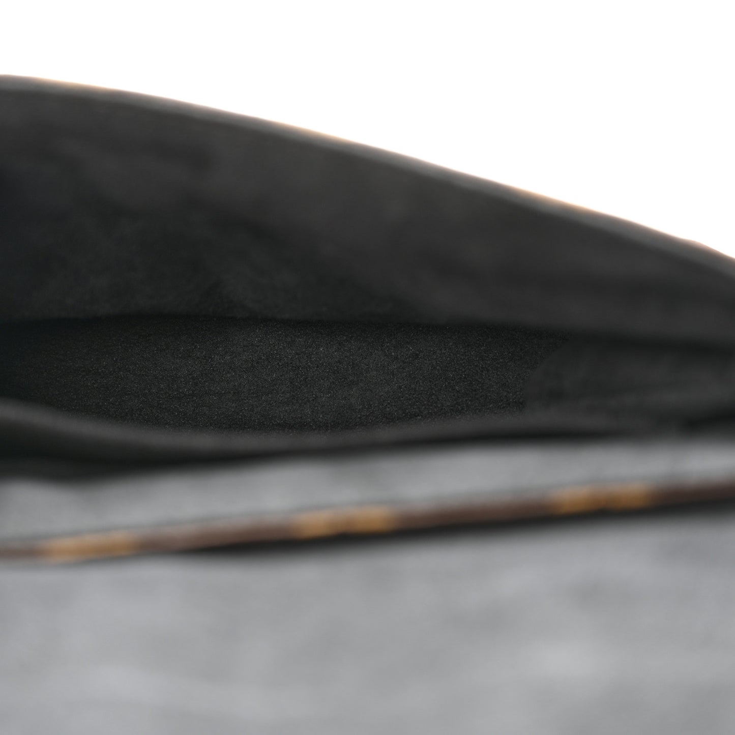 Monogram Locky BB Black