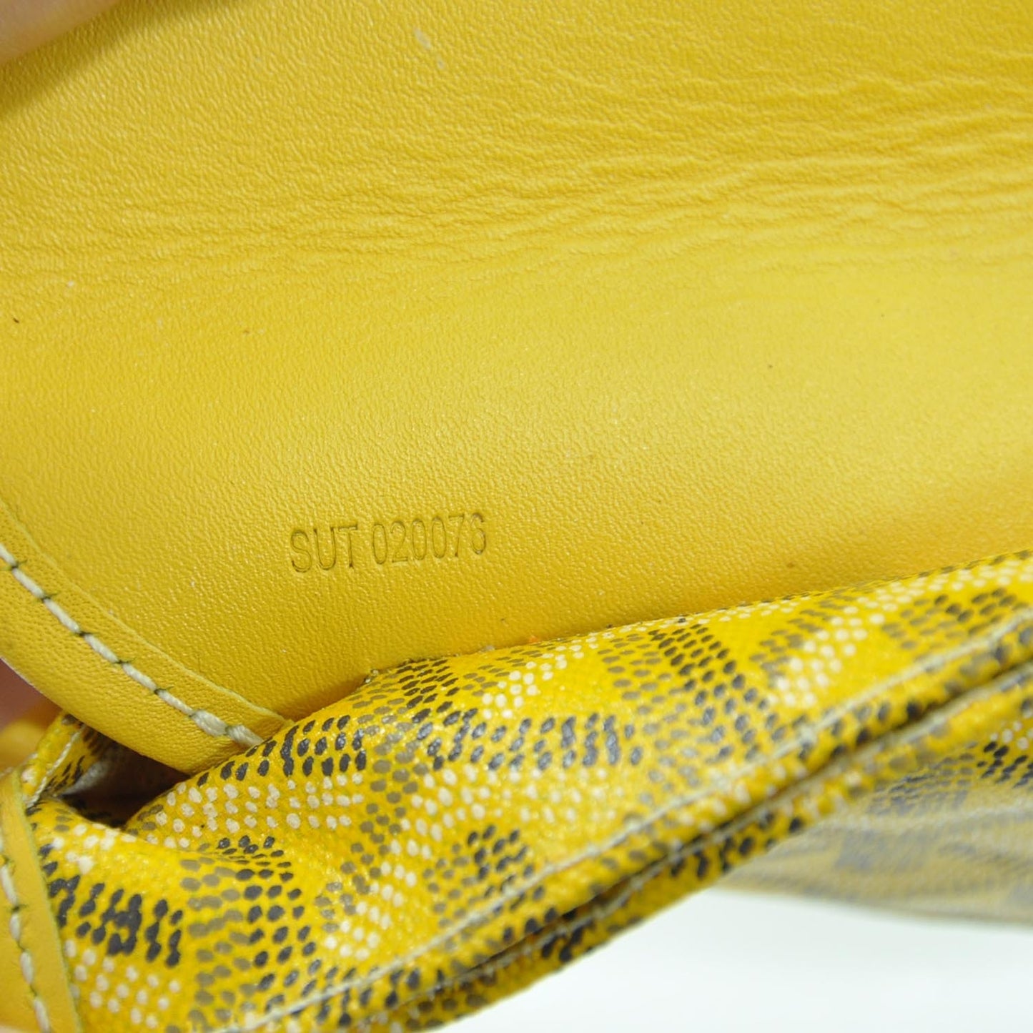 Saint Louis GM Yellow