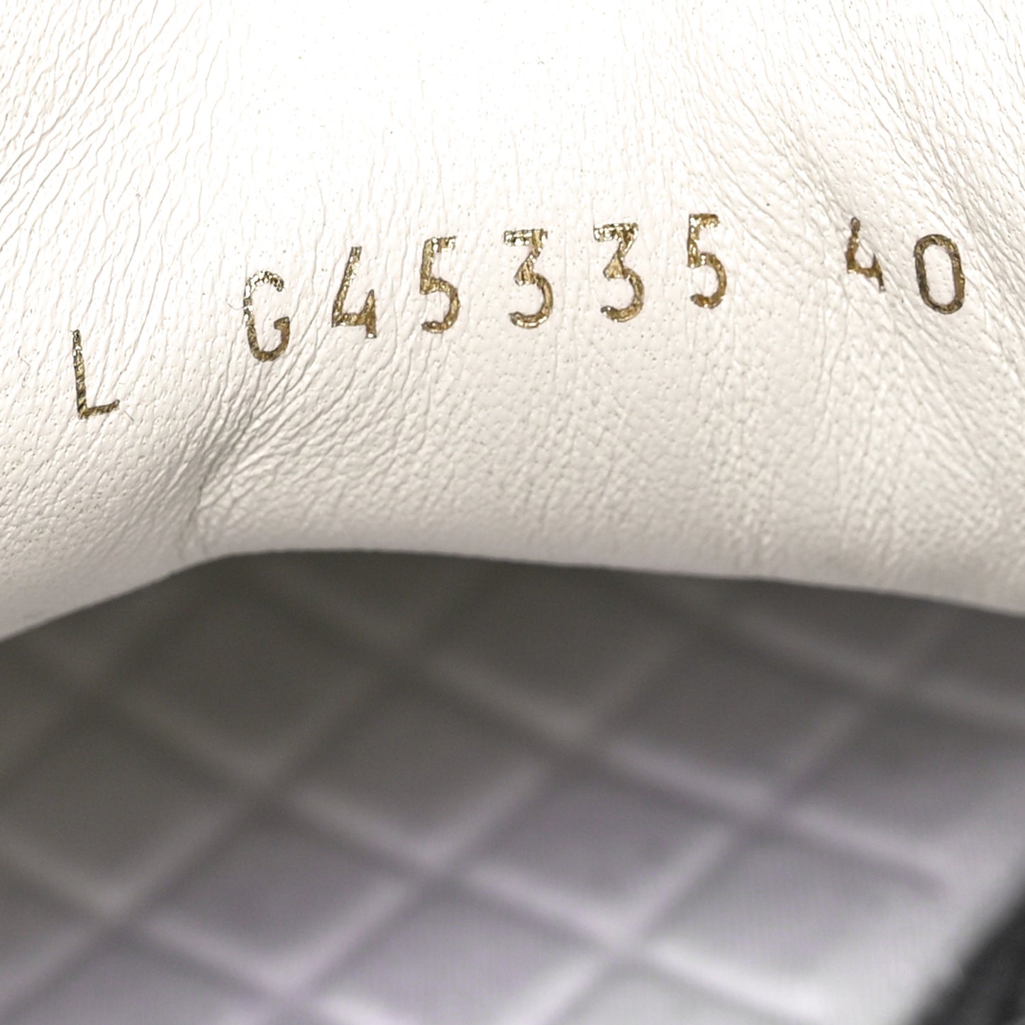 Suede Calfskin Quilted Sneakers 40 White
