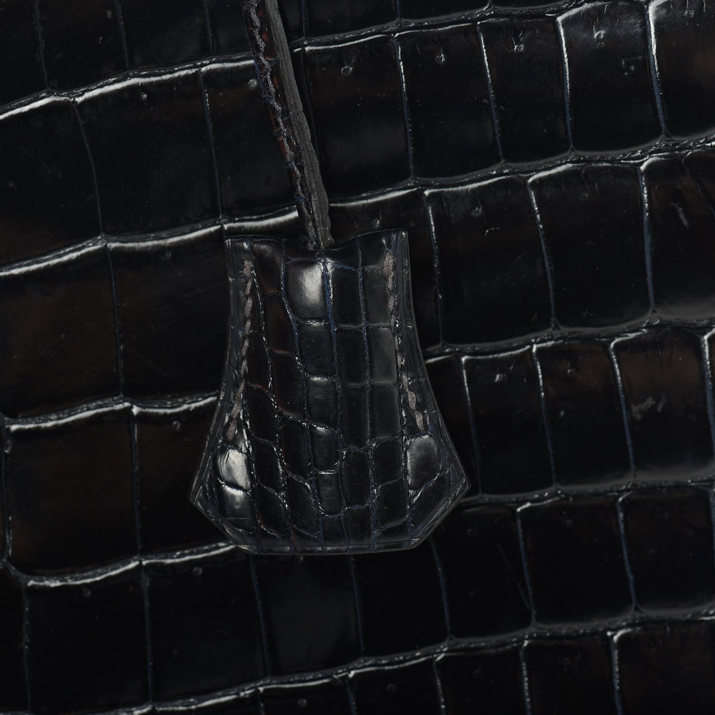 Shiny Niloticus Crocodile Kelly Sellier 28 Bleu Marine