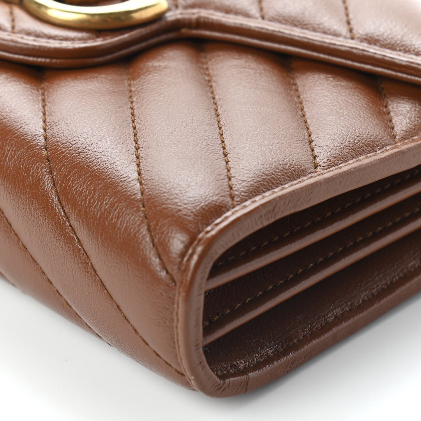 Azalea Calfskin Matelasse Diagonal GG Marmont Chain Wallet Cuir