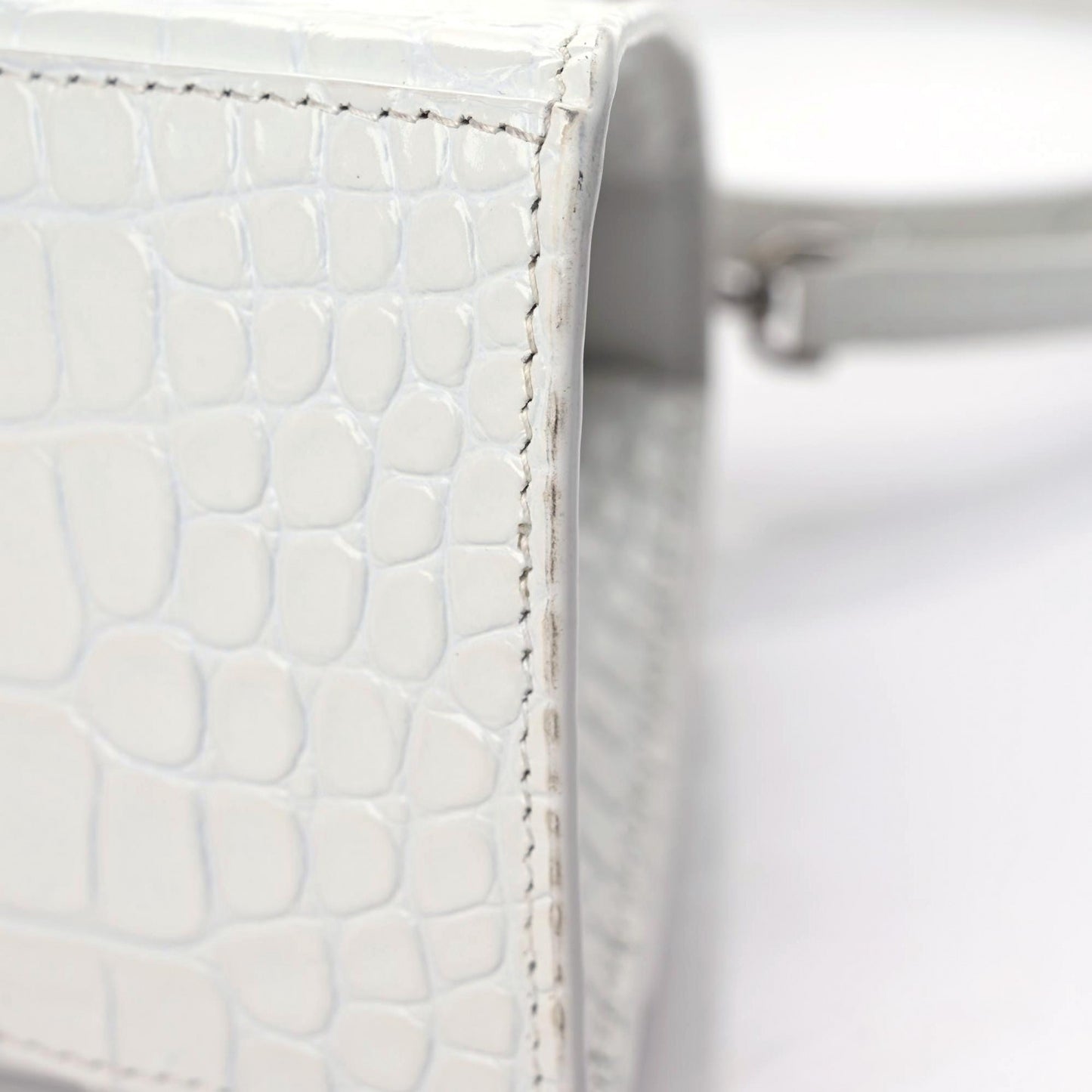 Calfskin Crocodile Embossed Small Hourglass Top Handle Bag White