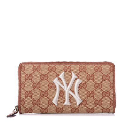 Gucci X MLB GG Monogram NY Yankees Zip Around Wallet Beige Ruggine Ivory 1 of 11