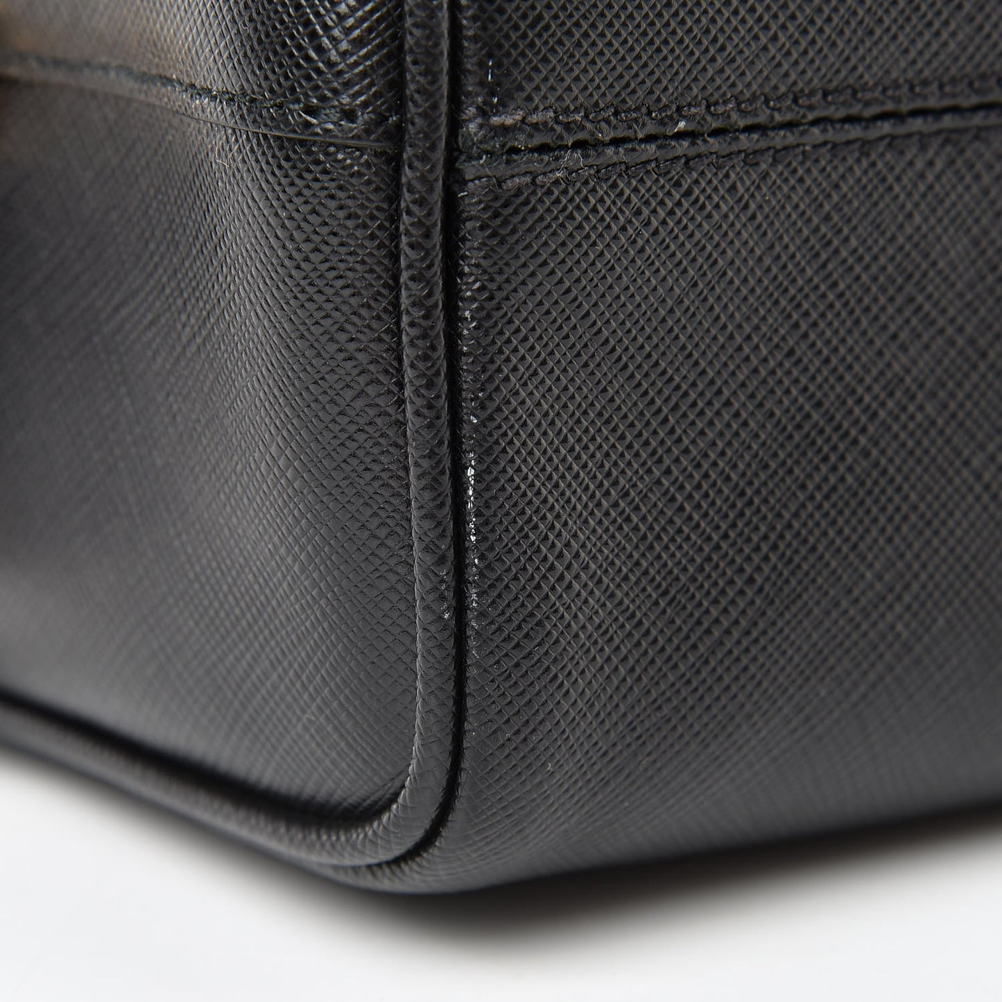 Saffiano Lux Bauletto Black