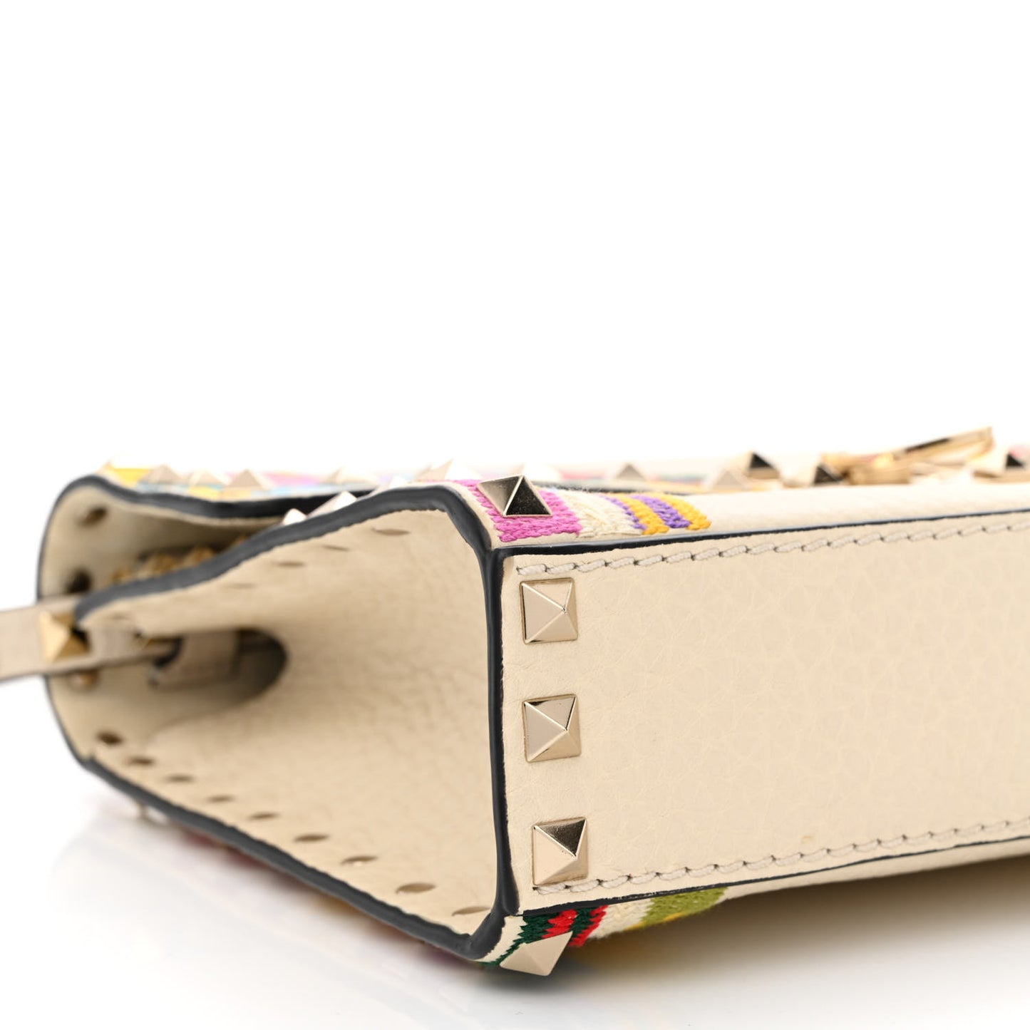 Pebbled Calfskin Embroidered Medium Rockstud Flip Lock Crossbody Bag Ivory