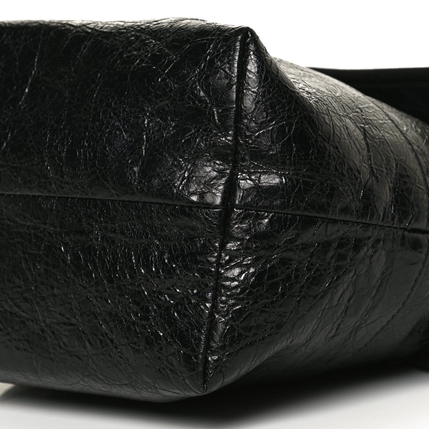 Balenciaga Agneau Arena Small Explorer Messenger Bag Black 10 of 10
