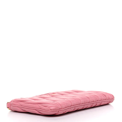 Miu Miu Nappa Matelasse Clutch Rosa 4 of 10