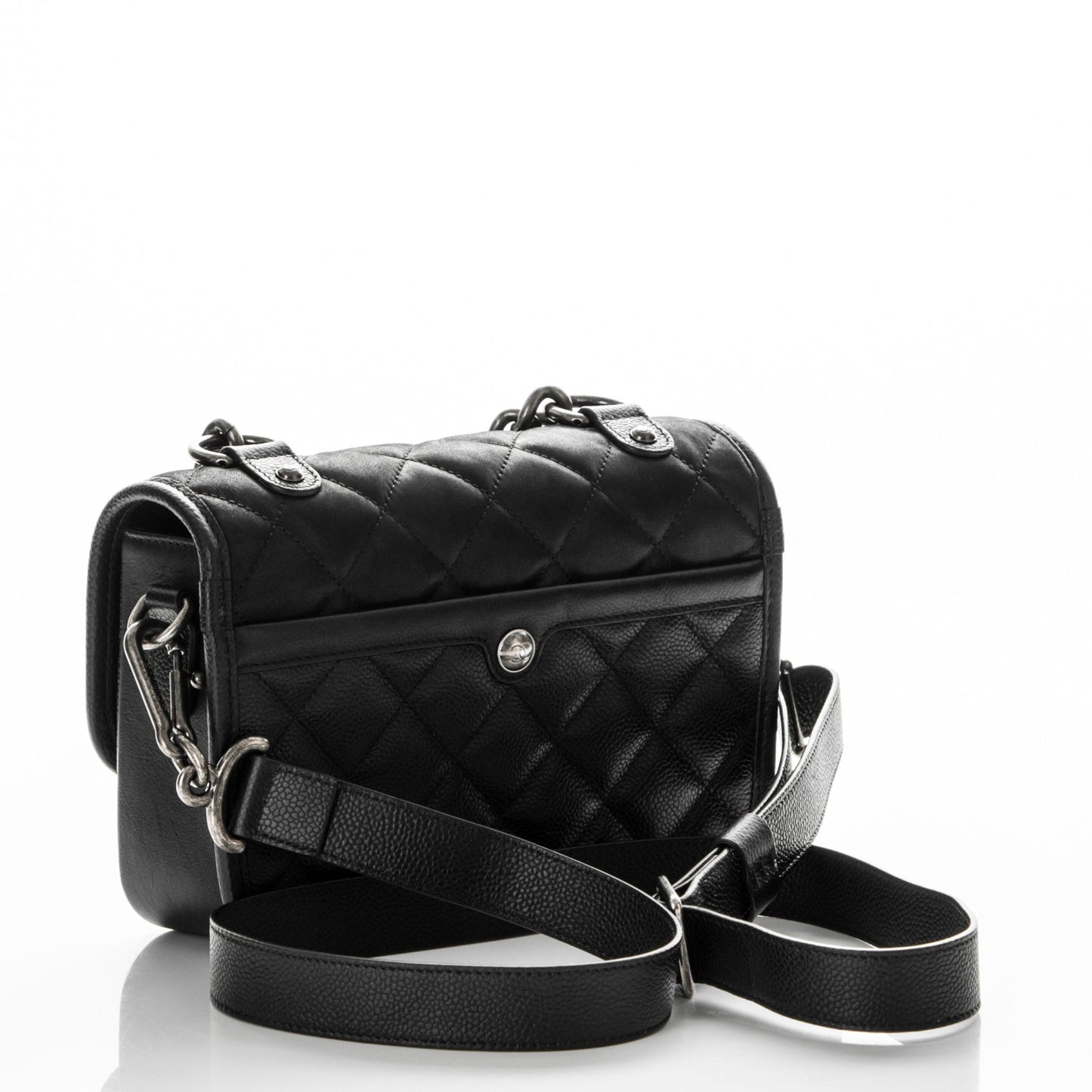 Caviar Iridescent Calfskin Quilted Small Daily Carry Messenger Black