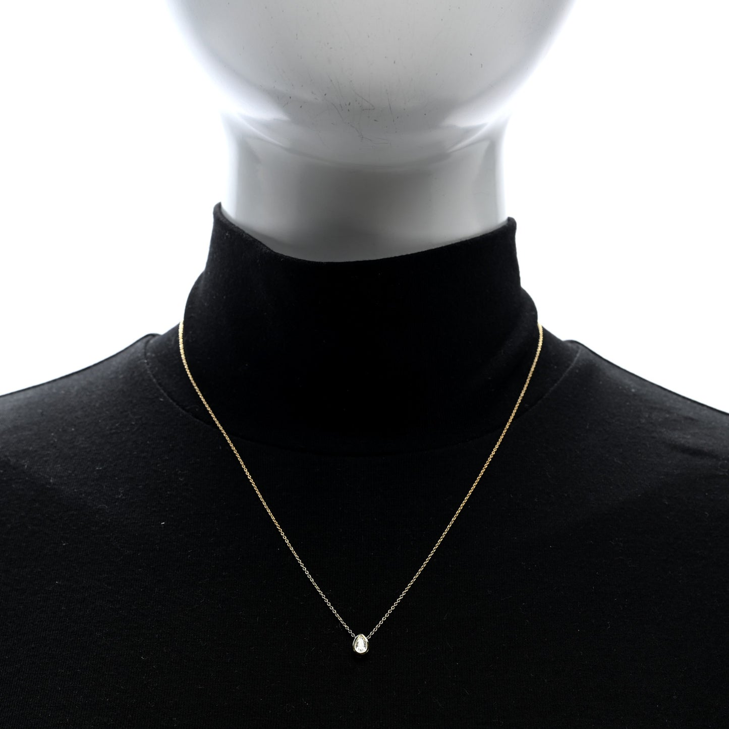 18K Yellow Gold Diamond .19ct Pear Cut Pendant Necklace