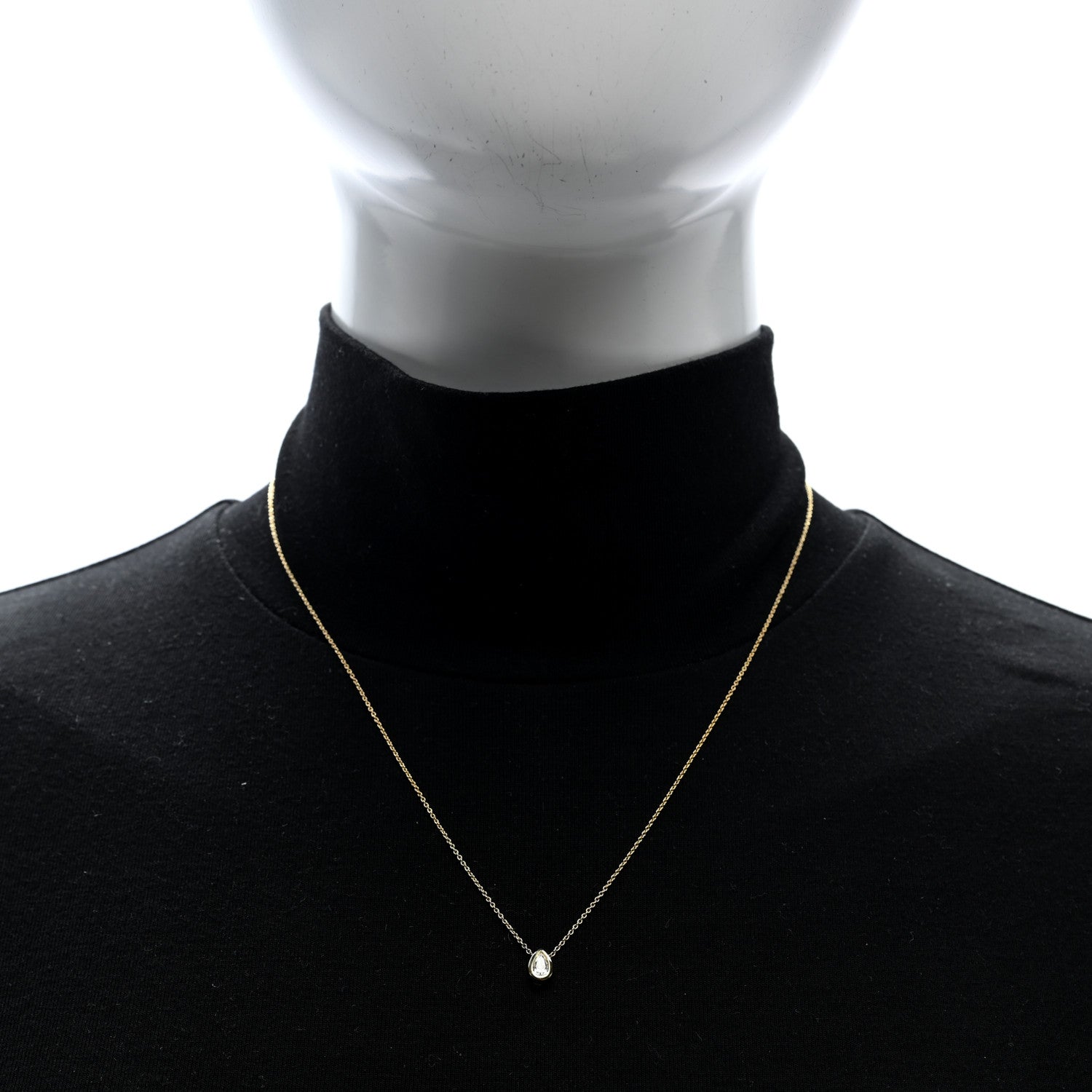 Roberto Coin 18K Yellow Gold Diamond .19ct Pear Cut Pendant Necklace 2 of 5