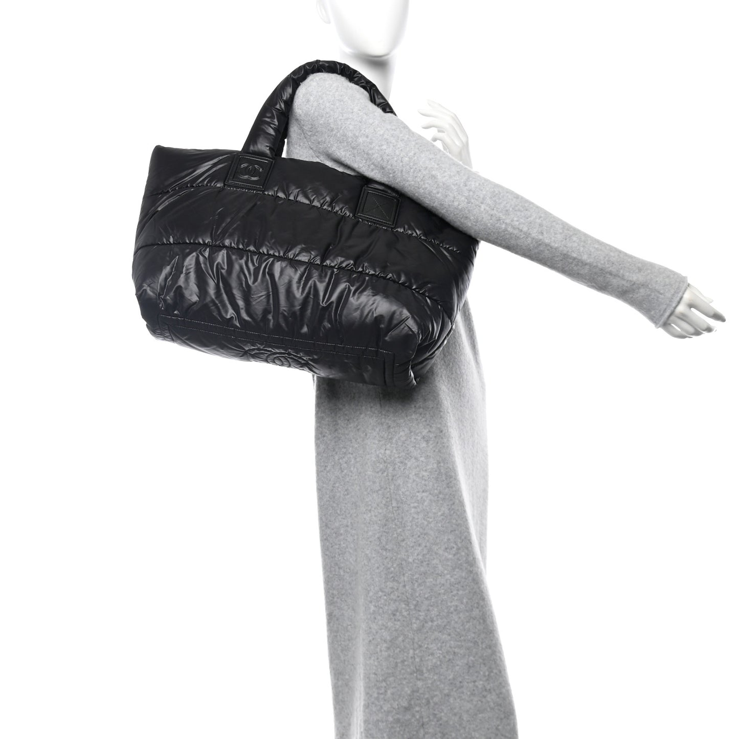 Lambskin Quilted Large Coco Cocoon Reversible Tote Black