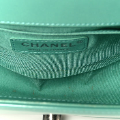 Chanel Glazed Calfskin Medium Boy Flap Green 5 of 13