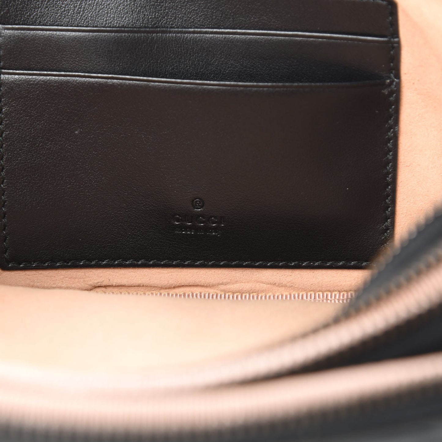 Calfskin Matelasse Mini GG Marmont Chain Crossbody Bag Black