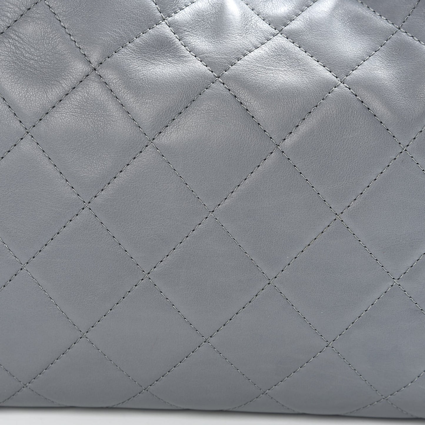 Calfskin Quilted Large Shopping In Chains Tote Light Grey