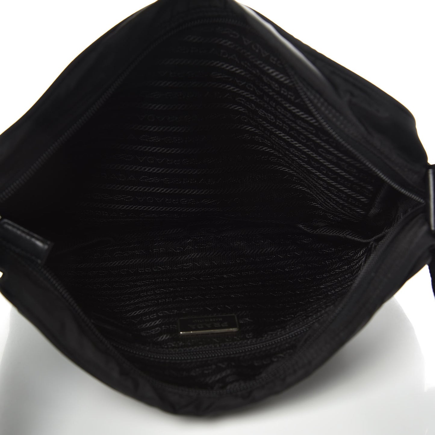 Nylon Flat Messenger Bag Black