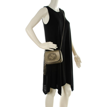 Gucci Metallic Pebbled Calfskin Small Soho Flap Crossbody Sasso 2 of 7